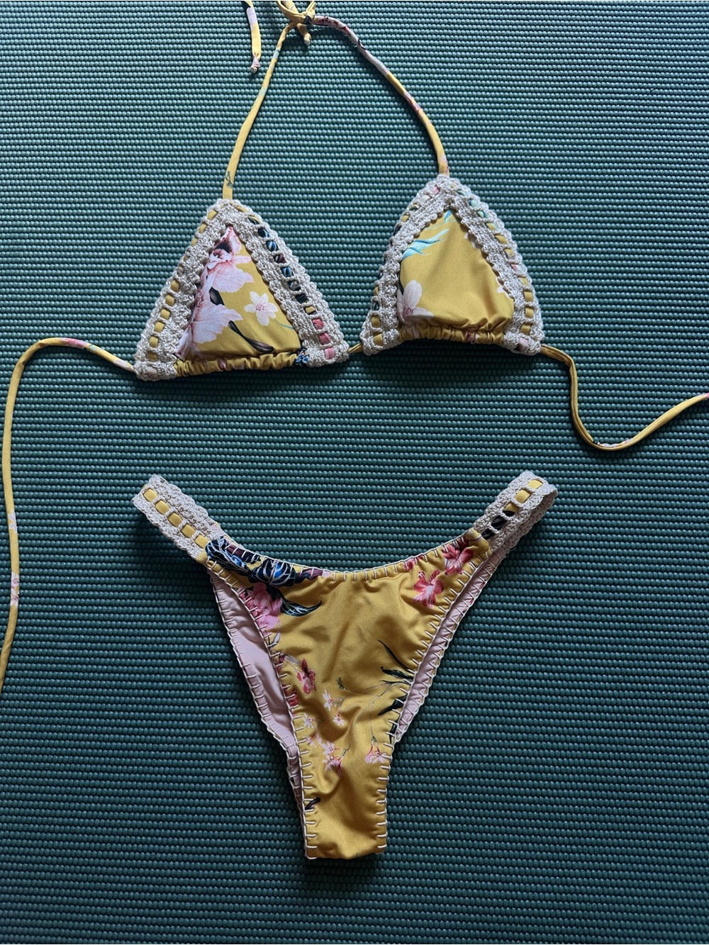 Capittana Yellow Floral Crochet-Trim Triangle Bikini set size Small
